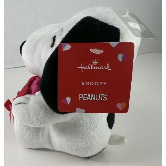 Hallmark Peanuts Snoopy Valentine Felt Hearts Small 6" Plush New With Tag - Picture 2 of 8
